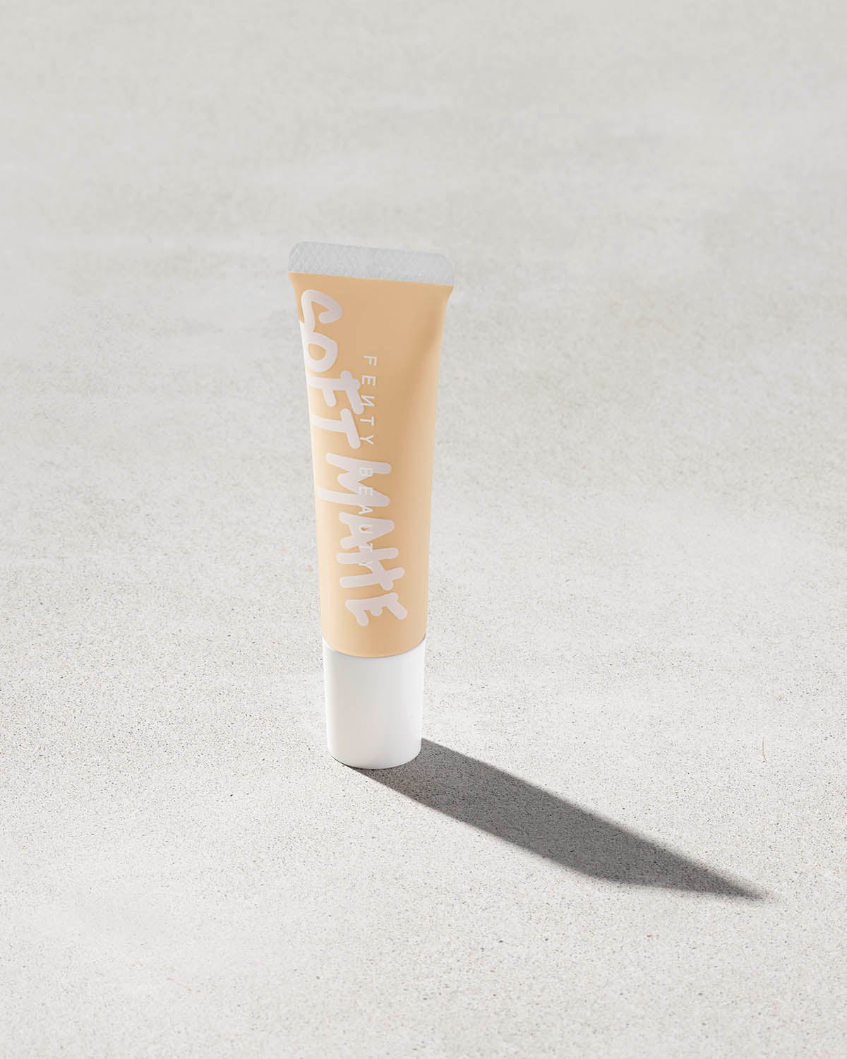 Mini Pro Filt’r Soft Matte Longwear Foundation