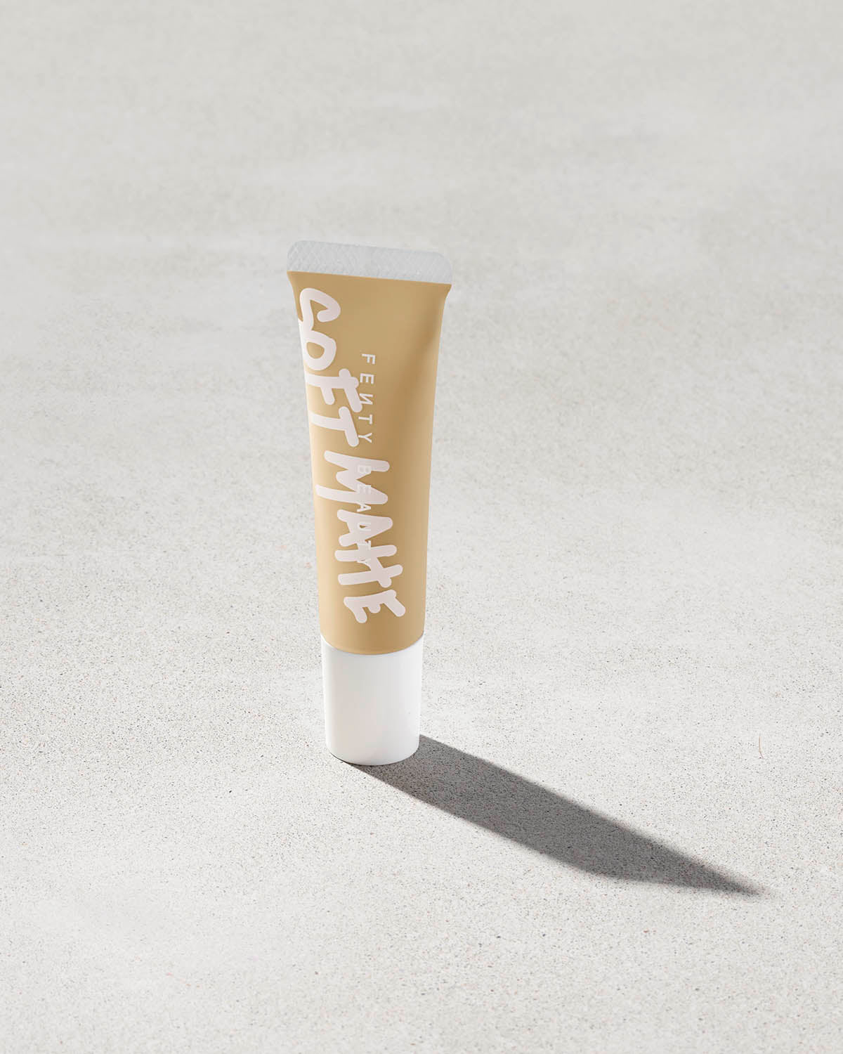 Mini Pro Filt’r Soft Matte Longwear Foundation