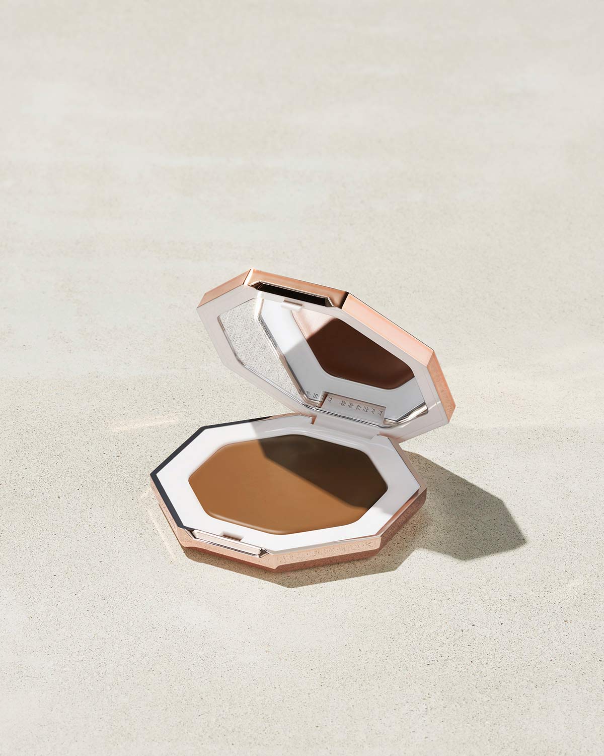 Cheeks Out Freestyle Cream Bronzer