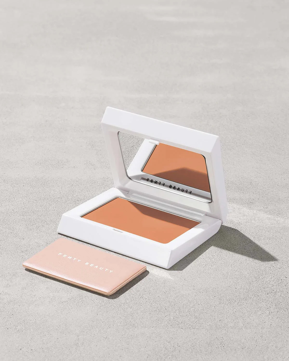 Bright Fix Instant Brightening & Blurring Powder