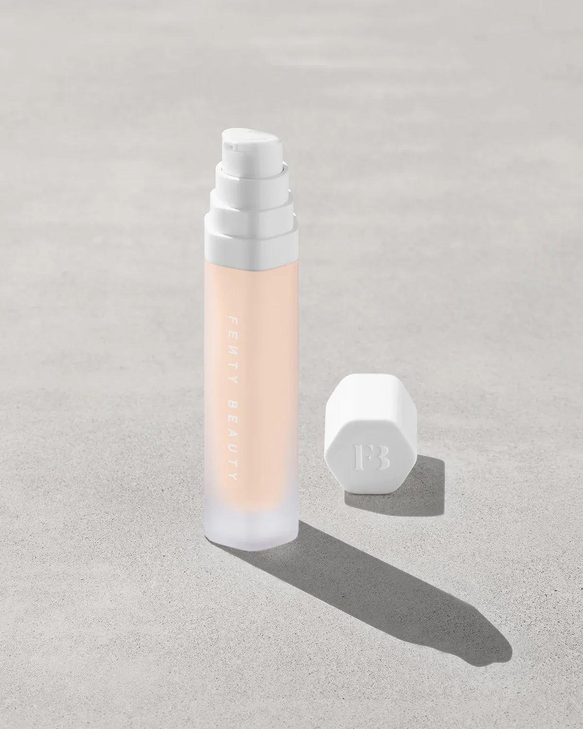 Soft’lit Naturally Luminous Longwear Foundation