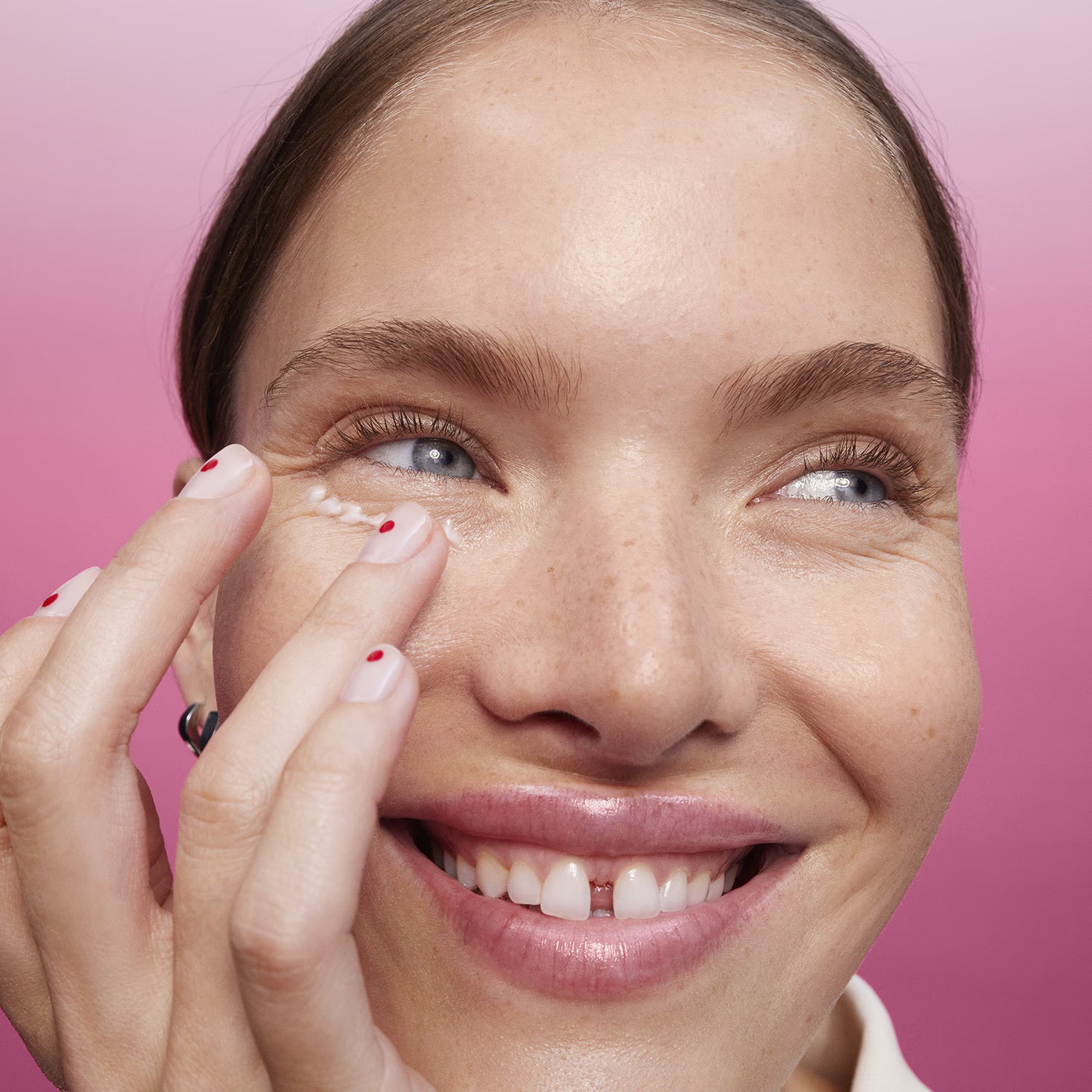 Lift & Firm – Smoothing & Firming Eye Cream